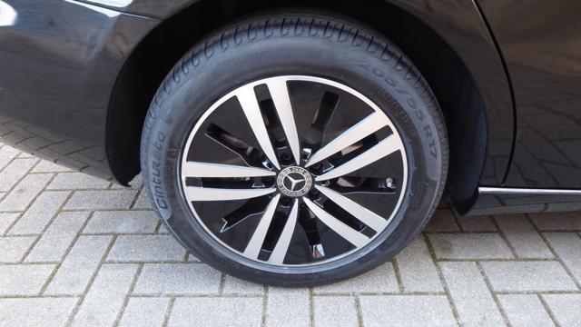 MERCEDES-BENZ A 250 Sedan e hybrid EQ Sport