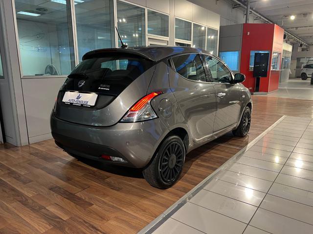 LANCIA Ypsilon 1.0 FireFly 5 porte Hybrid S- 5 POSTI-SENSORI