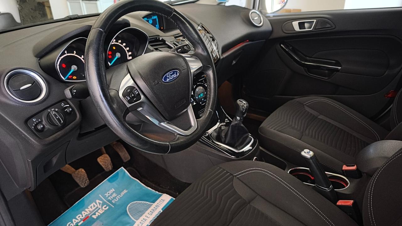 Ford Fiesta 1.4 GPL Garantita