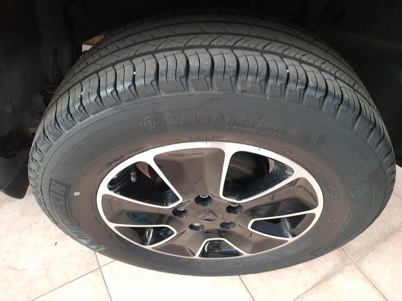 Dacia Duster 1.2 TCe 125CV S&S 4x2 Serie Limitata Black Shadow