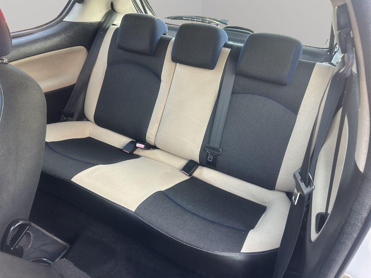 PEUGEOT - 206 - 1.4 HDi 68CV 3p . XS