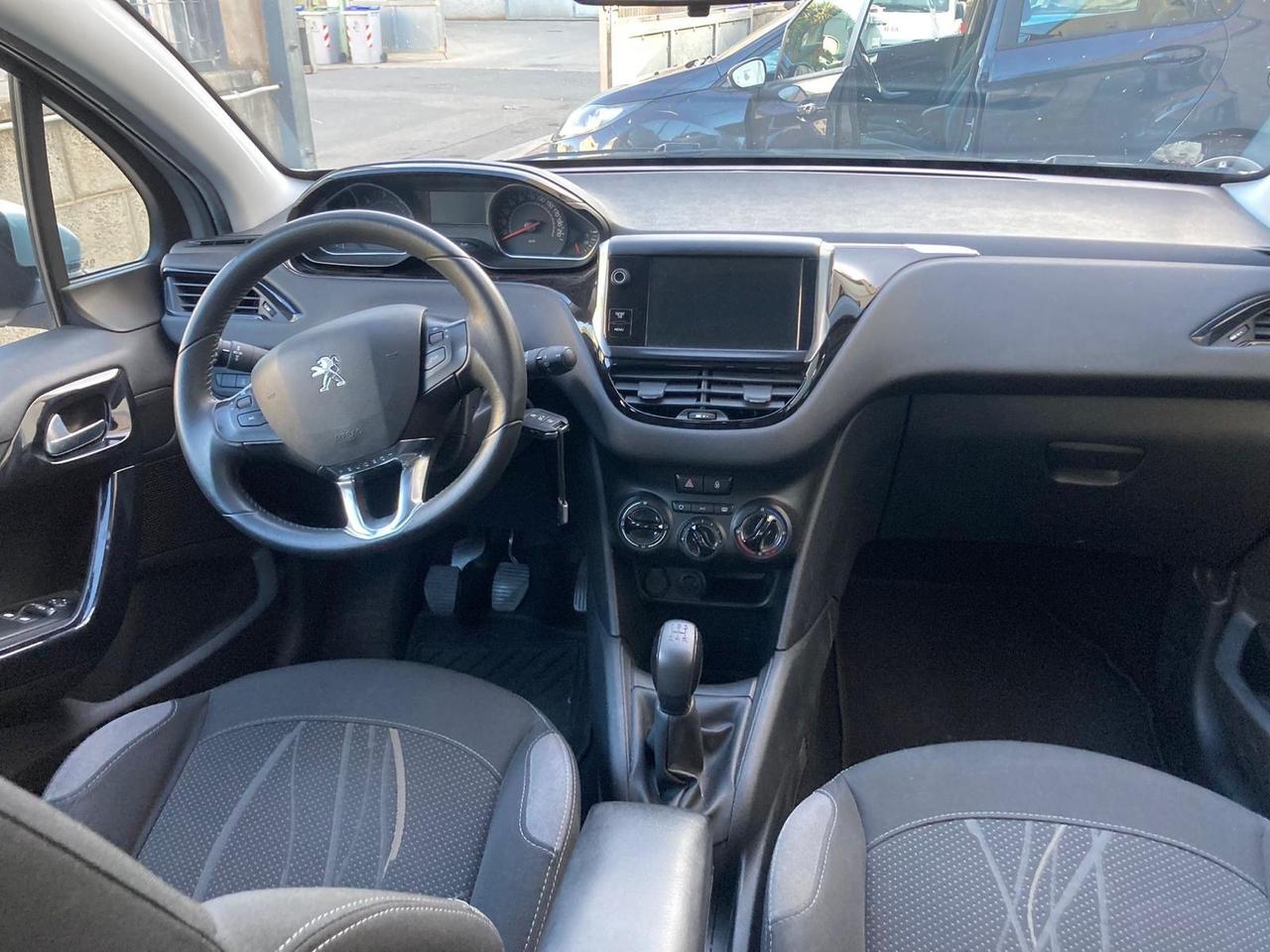 Peugeot 208 1.4 HDi 68 CV 5 porte Active