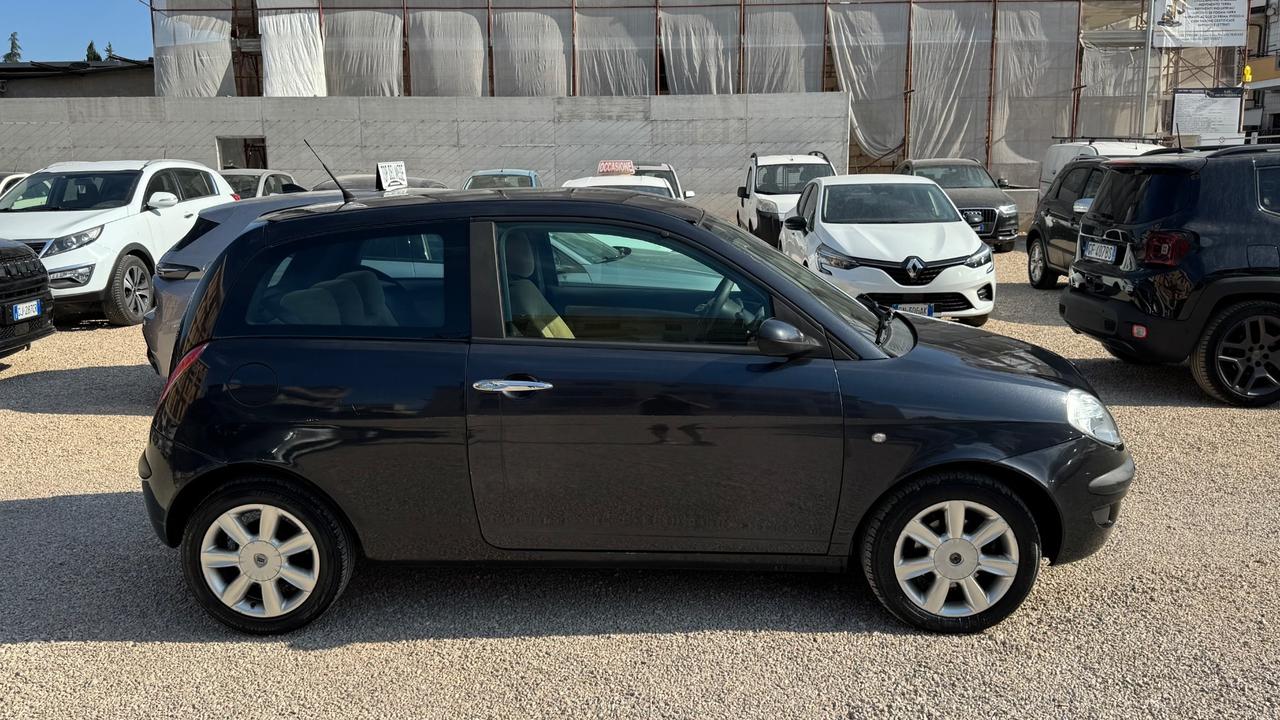 Lancia Ypsilon 1.3 Multijet 16V