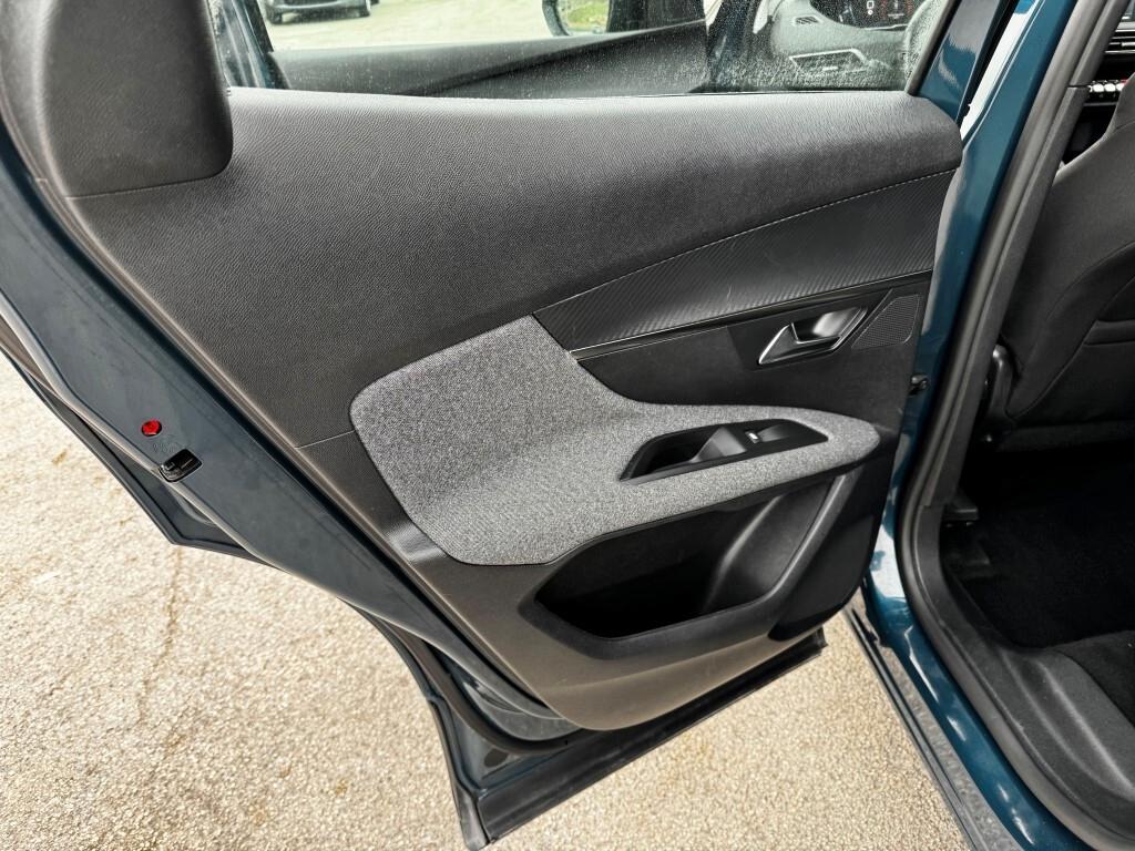Peugeot 3008 1.5 Bluehdi Active Pack S&s 130cv