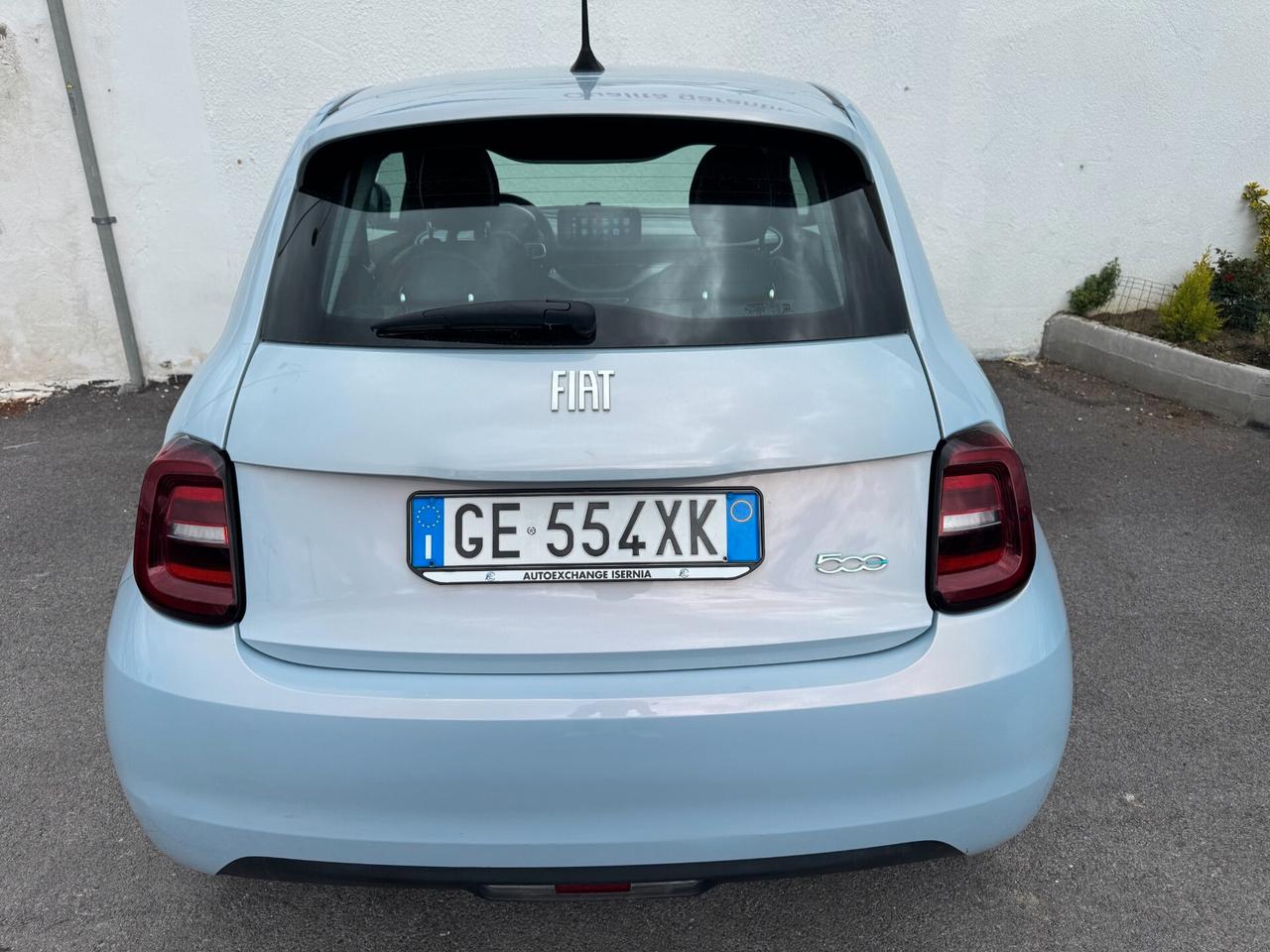 Fiat 500e Berlina 42 kWh Icon