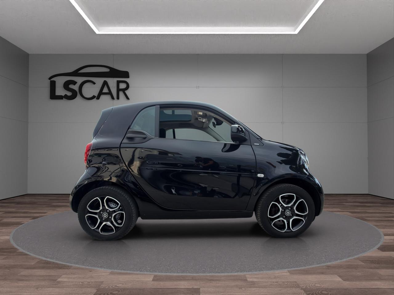 Smart fortwo coupe 0.9 Turbo Prime 90cv - Unipro - Promo Finanziamento - Schermo Touch - Bracciolo - Tetto panoramico - Sedili in pelle riscaldabili