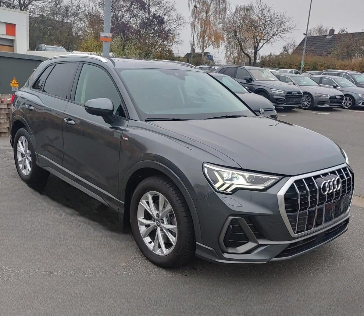 Audi Q3 40 TDI 190 cv S tronic S line TETTO PANO