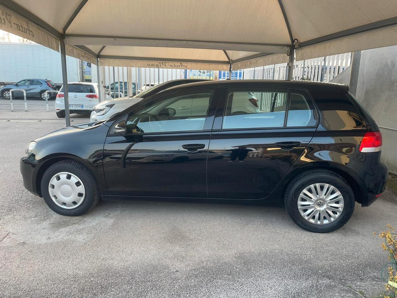 Volkswagen Golf 1.6 TDI DPF 5p. Highline