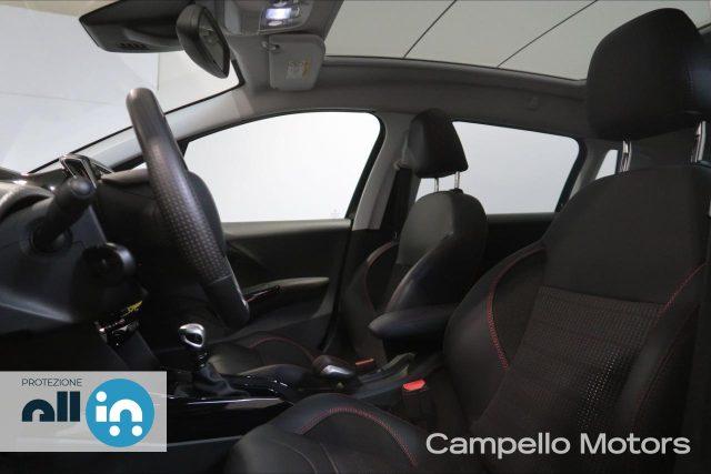 PEUGEOT 2008 2008 1.2 puretech 130cv GT Line