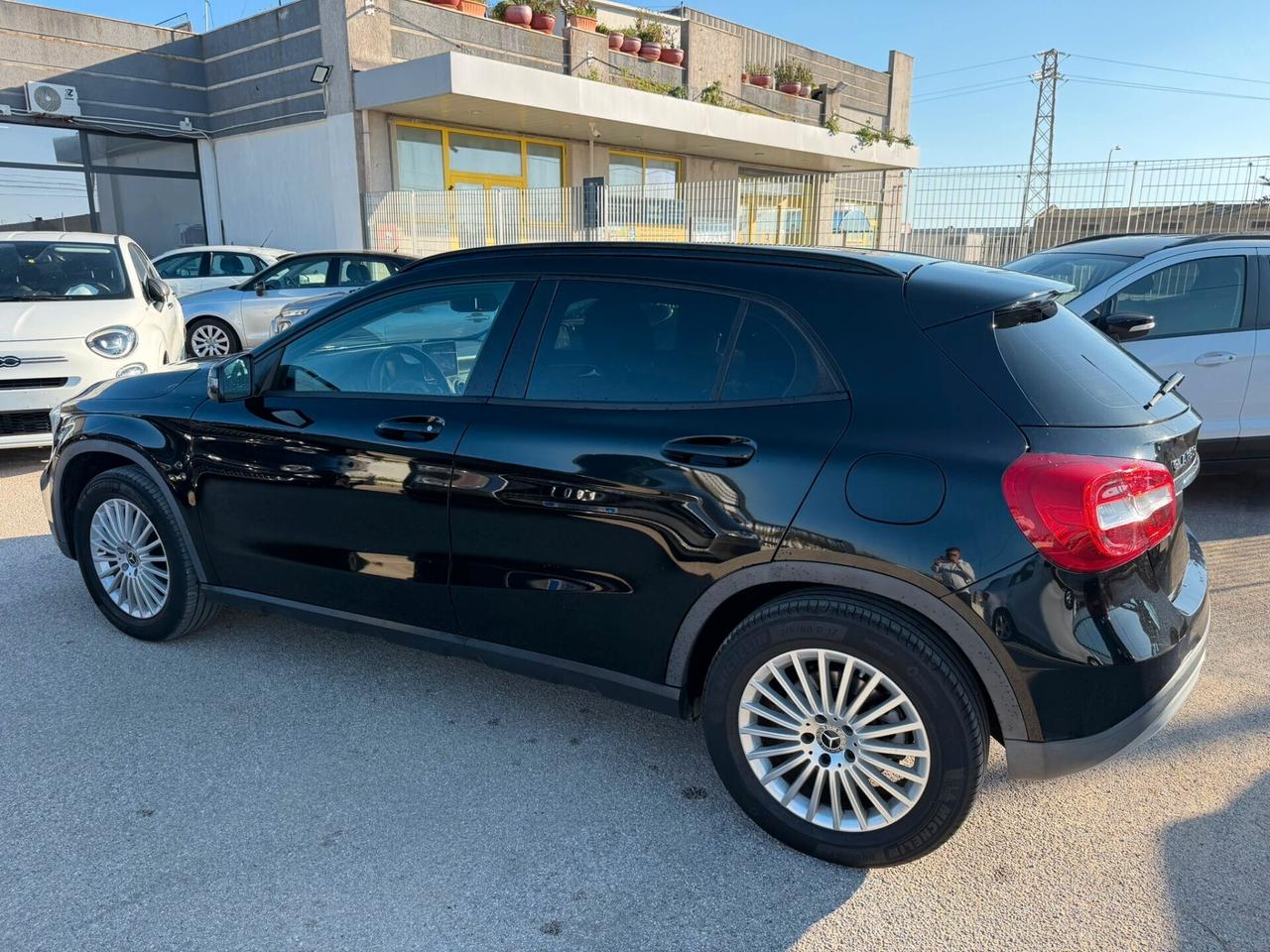 Mercedes-benz GLA 180 d Automatic Business