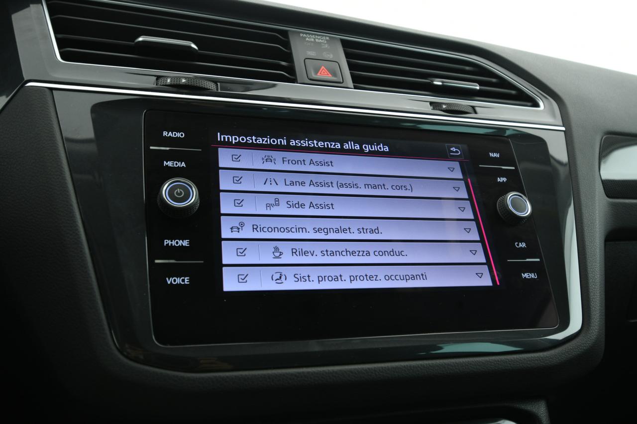 VOLKSWAGEN Tiguan 2.0 tdi Elegance 150cv dsg CAMERA+ACC+APP CONNECT