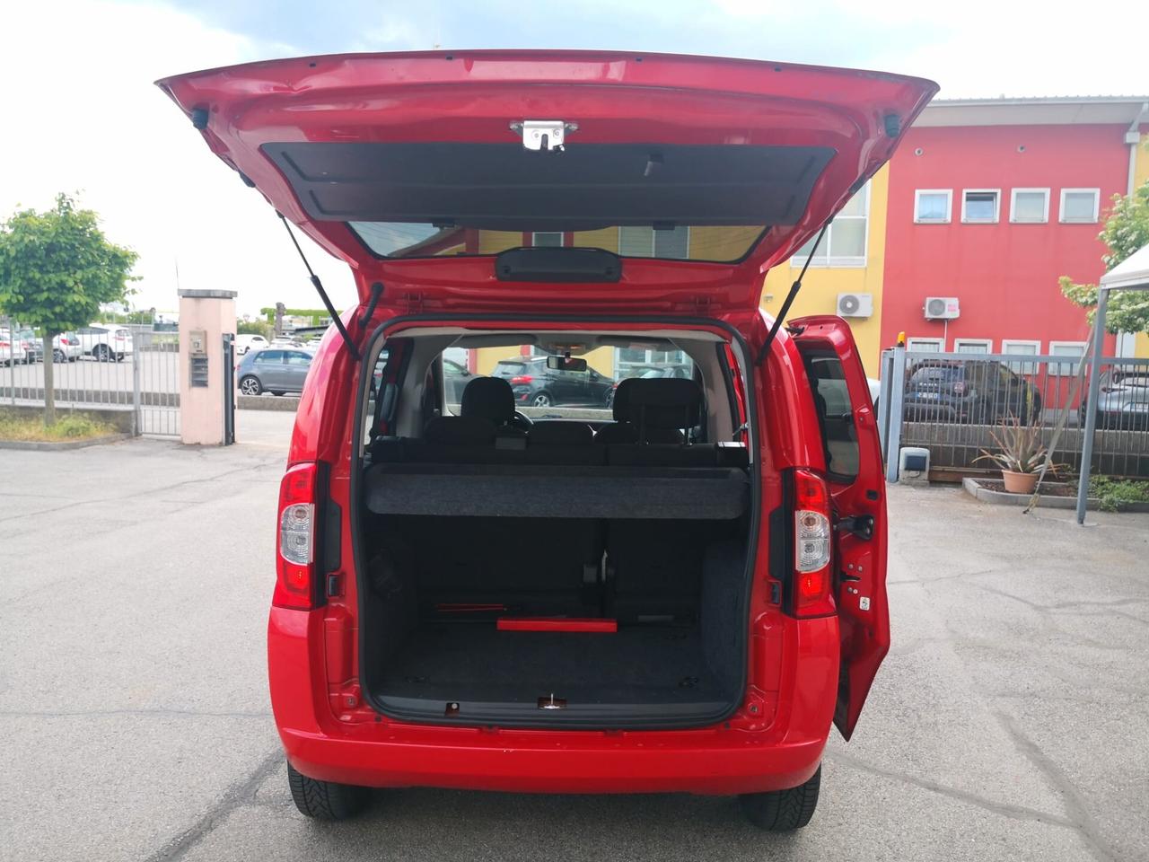 Fiat Qubo 1.3 MJT 75 CV Trekking
