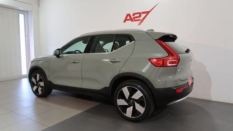 Volvo XC40 Recharge T5 Plug-in Hybrid Recharge Plus Bright
