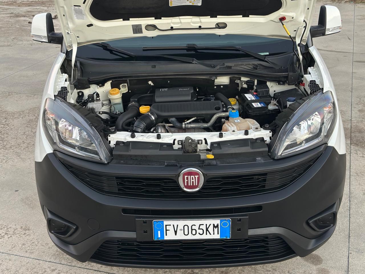 Fiat Doblò 1.4 Natural Power 120cv Cargo Maxi 2019