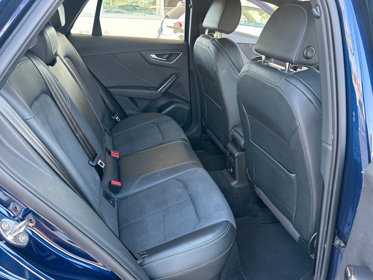 Audi Q2 30 TDI S line Edition