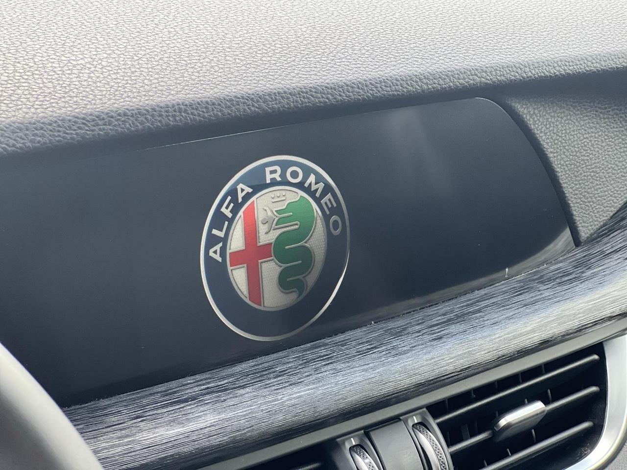 Alfa Romeo Stelvio 2.2 Turbodiesel 190 CV AT8 RWD Business