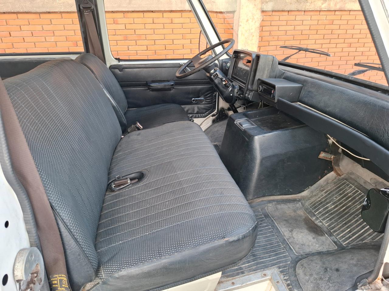 Bedford CF 97 1980 5 marce