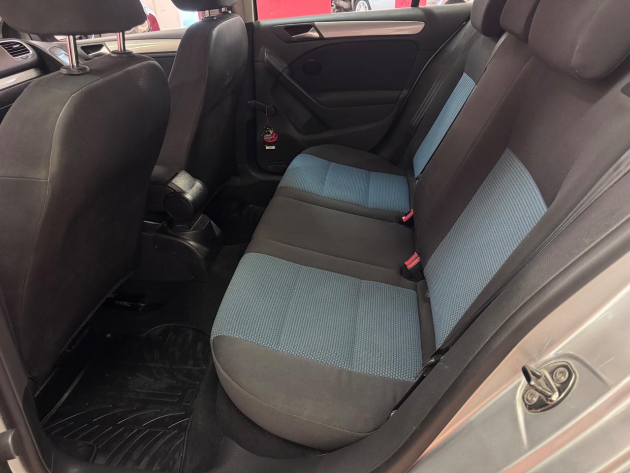 Volkswagen Golf 1.6 TDI DPF 5p. Highline-