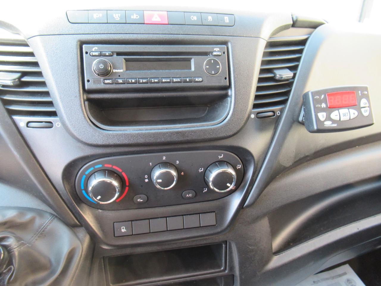 IVECO DAILY 34S14 FURGONE ISOTERMICO CON CASSA FRIGO CARRIER