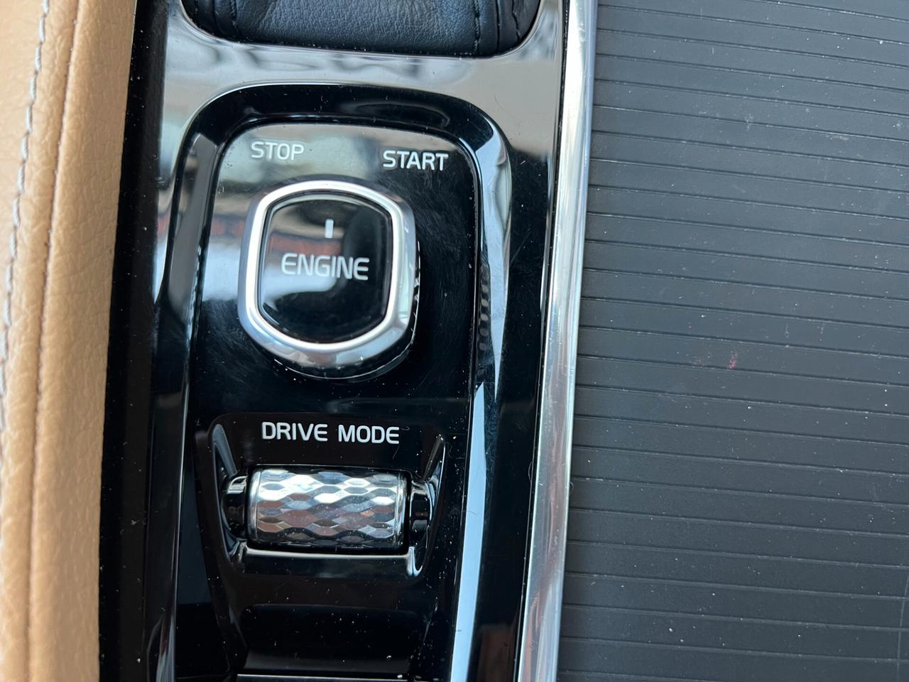 Volvo V90 D4 AWD Geartronic Momentum/TAGLIANDI UFFICIALI