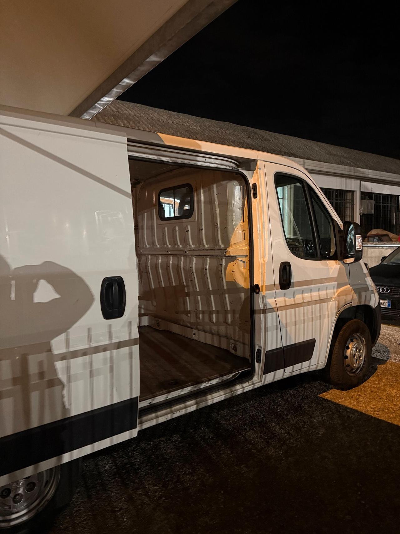 PEUGEOT BOXER 2.0 HDI 130 cv Euro 6B