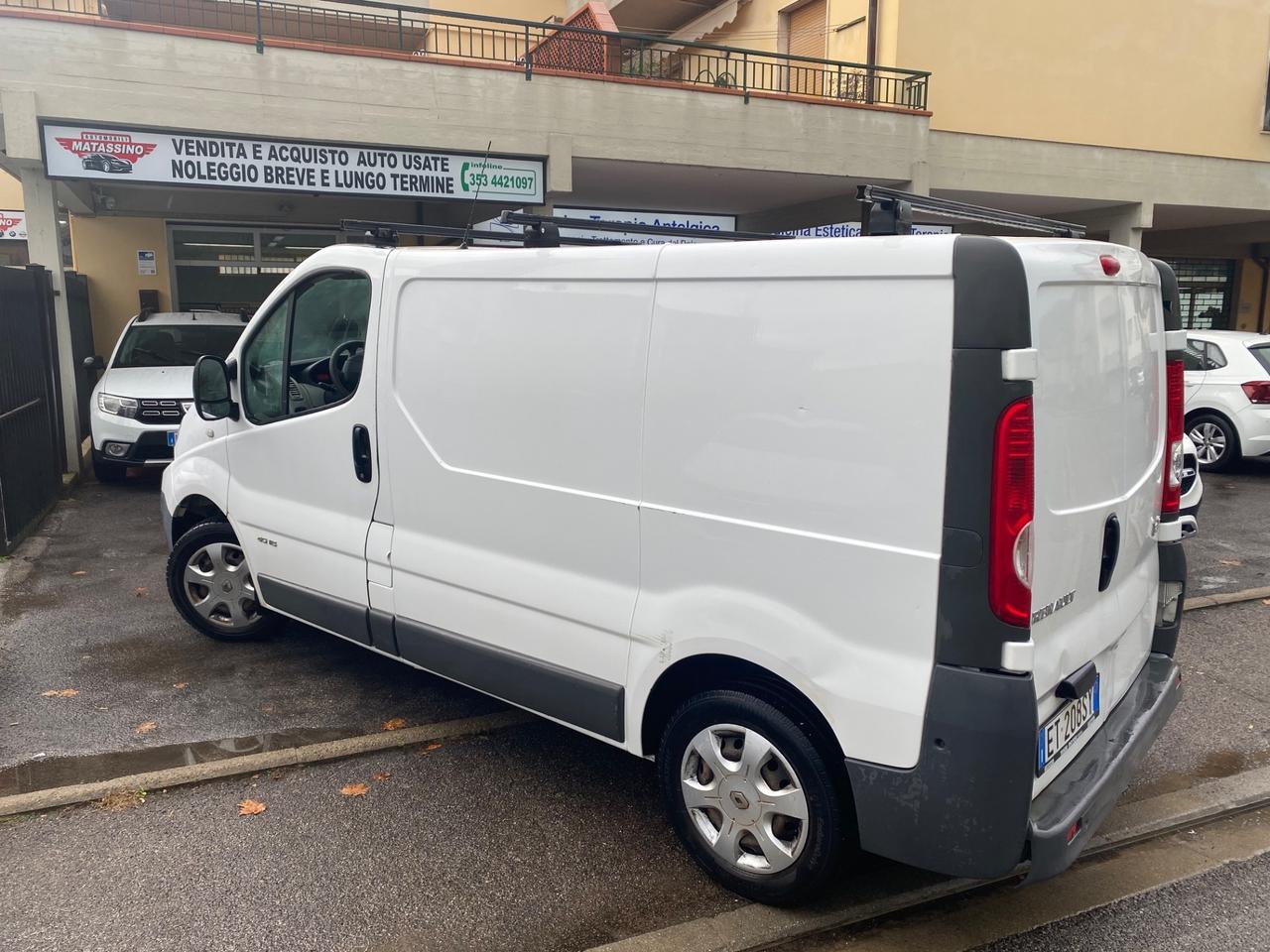 Renault trafic