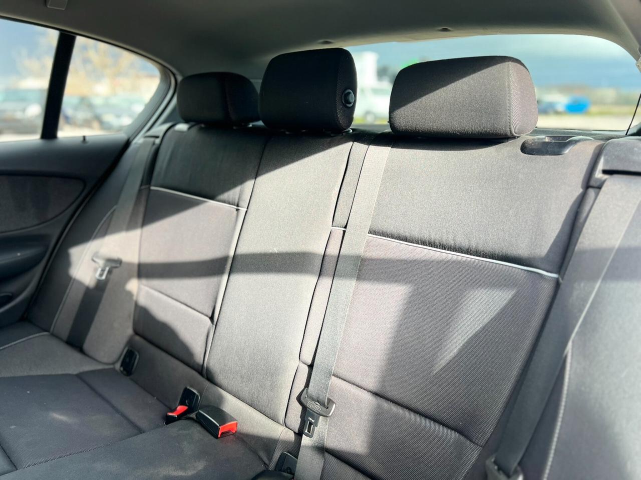 Bmw 118d 2.0 143CV cat 5 p. ITALIANA MANUALE DPF NO GARANZIA