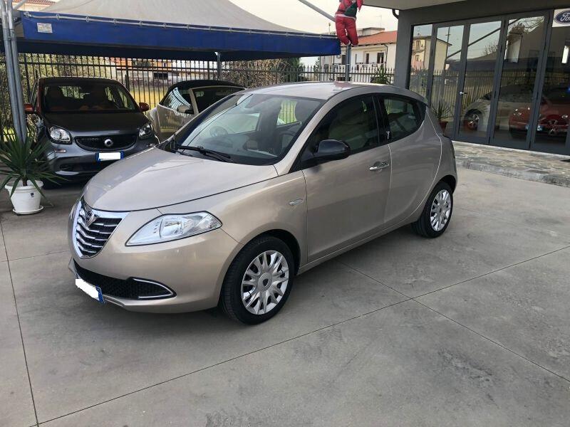 Lancia Ypsilon 1.3MJT 95cv anno 2015