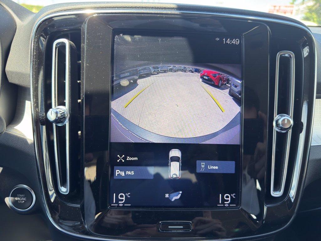 VOLVO Xc40 2.0 d3 momentum del 2019