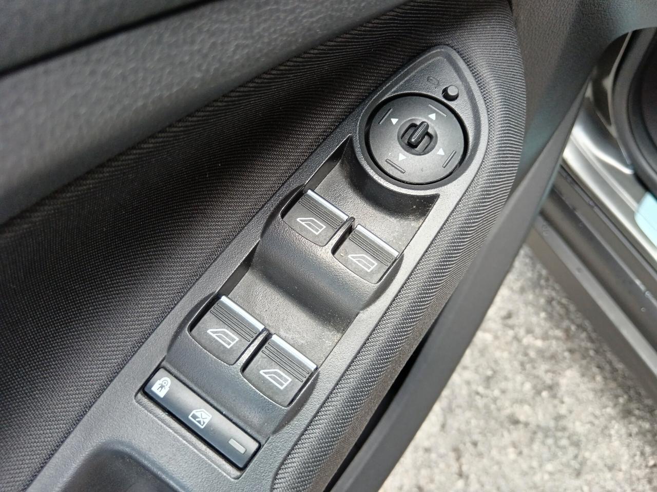 Ford C-Max 1.5 TDCi 120CV TITANIUM NUOVISSIMA