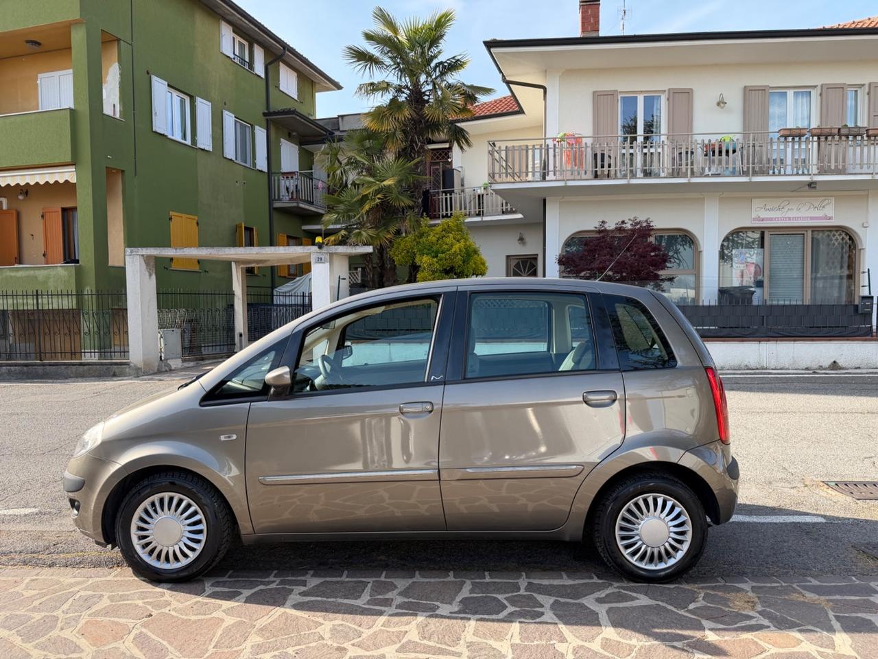 Lancia MUSA 1.9 Multijet Oro