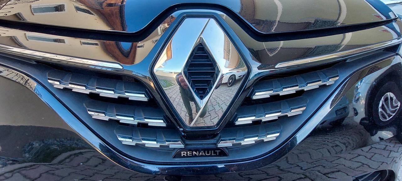 CLIO TCE MOD.TECHNO 1,0 BENZINA 90 CV NAVIGATORE TELEFONO RETROCAMERA STRAFULL OPTIONAL