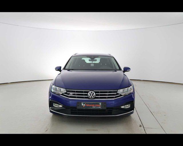 VOLKSWAGEN Passat Variant 2.0 TDI SCR EVO DSG Executive