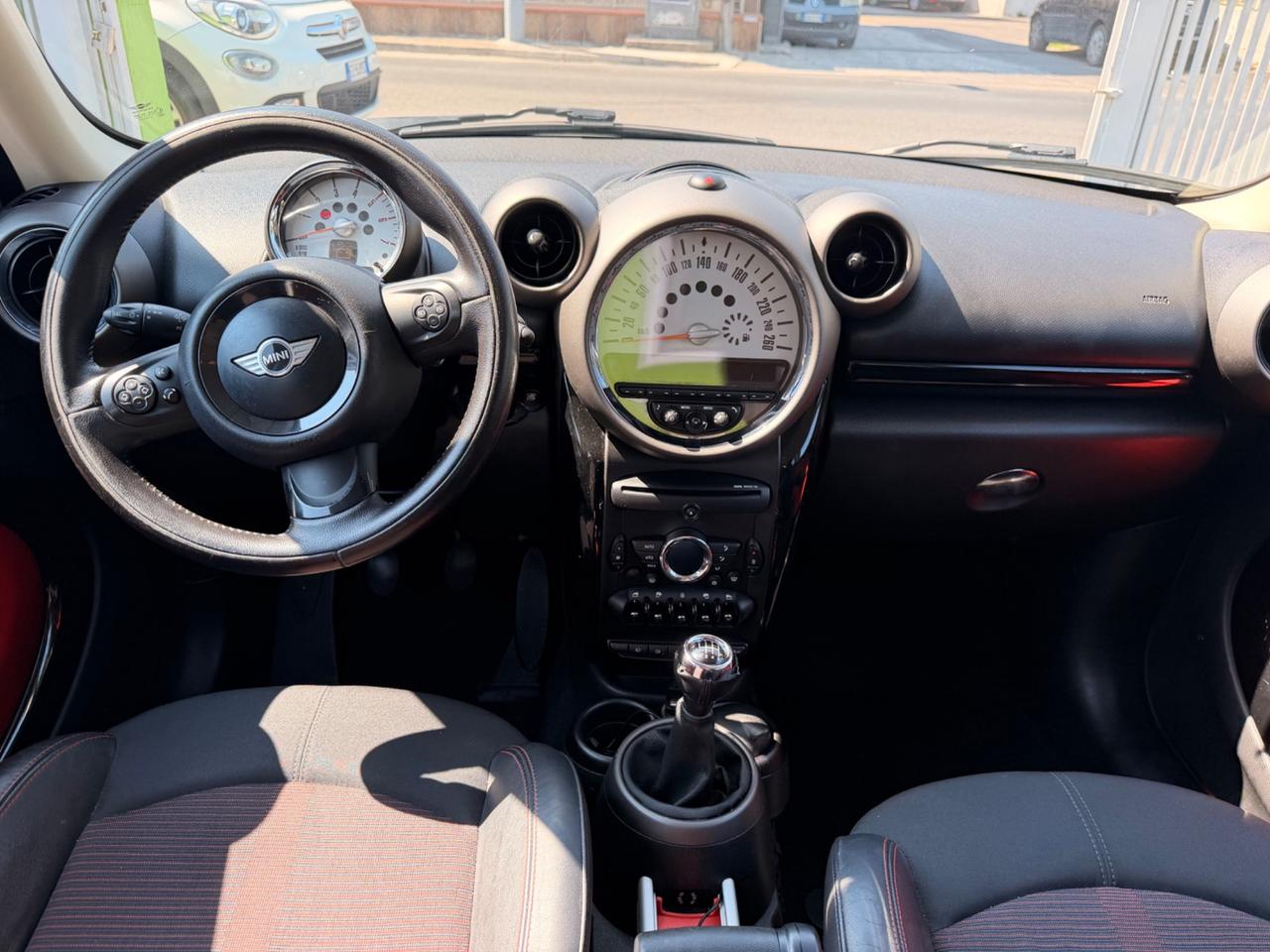 Mini Cooper D Countryman 1.6 175.000 KM
