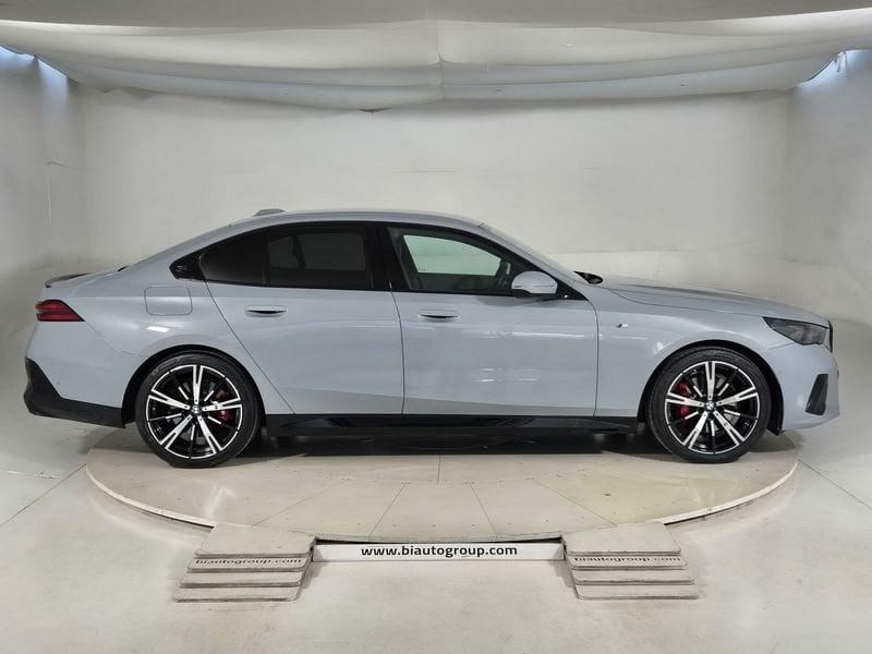 BMW Serie 5 G60 Berlina 520d 48V xdrive MSport Pro auto
