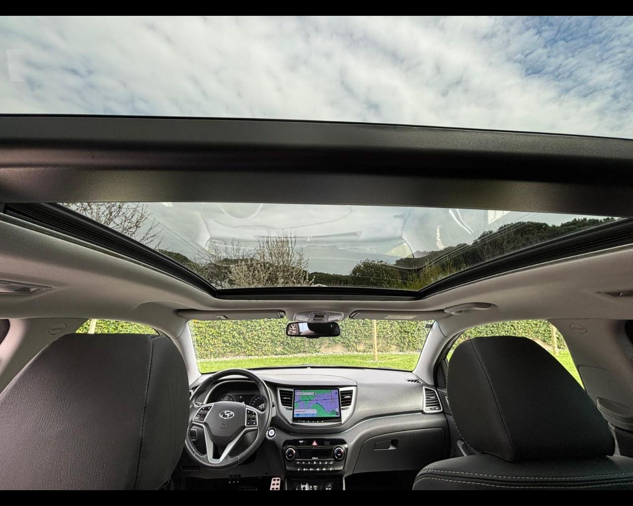 HYUNDAI Tucson II 2015 - Tucson 1.7 crdi Xpossible 2wd 141cv dct