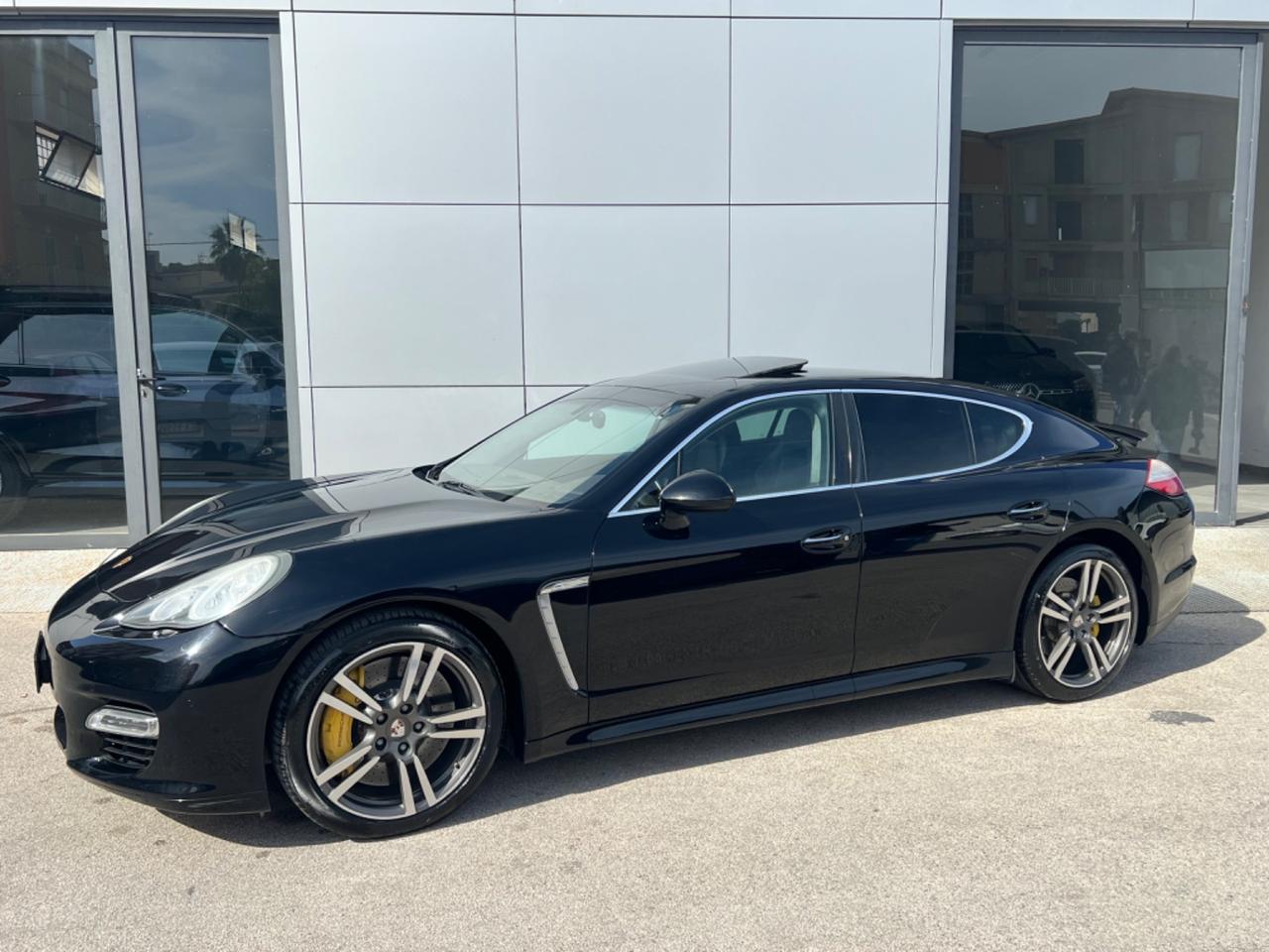 Porsche Panamera 4.8 Turbo