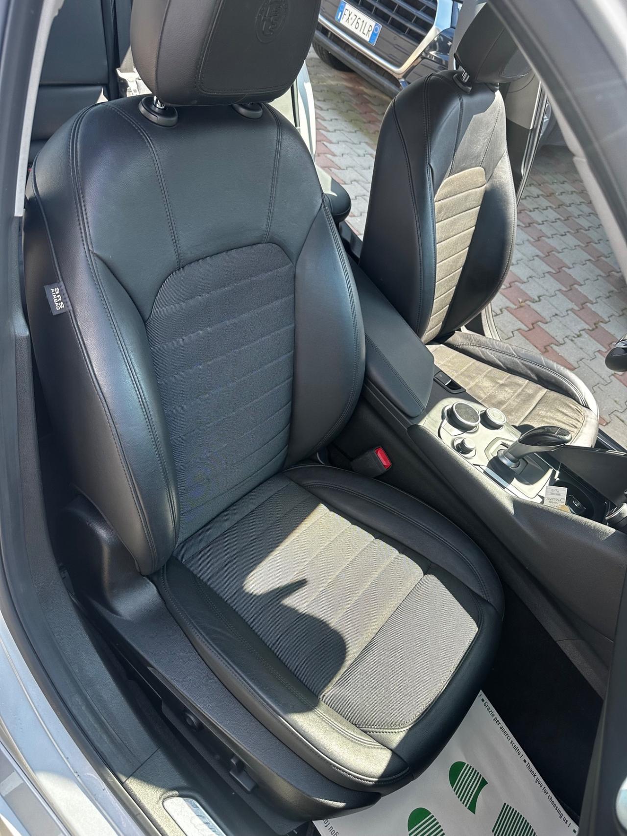 Alfa Romeo Giulia 2.2 Turbodiesel 180 CV AT8 Super