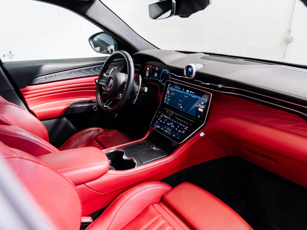 MASERATI Grecale 2.0 mhev Modena 330cv auto