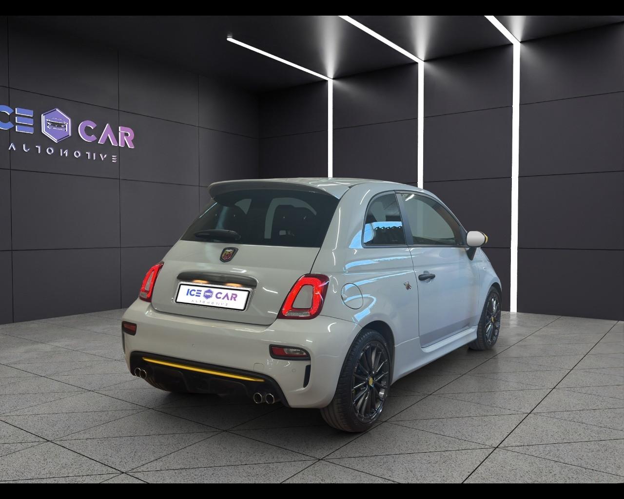 ABARTH 695 - 695 1.4 Turbo T-Jet 180 CV M.T.A.