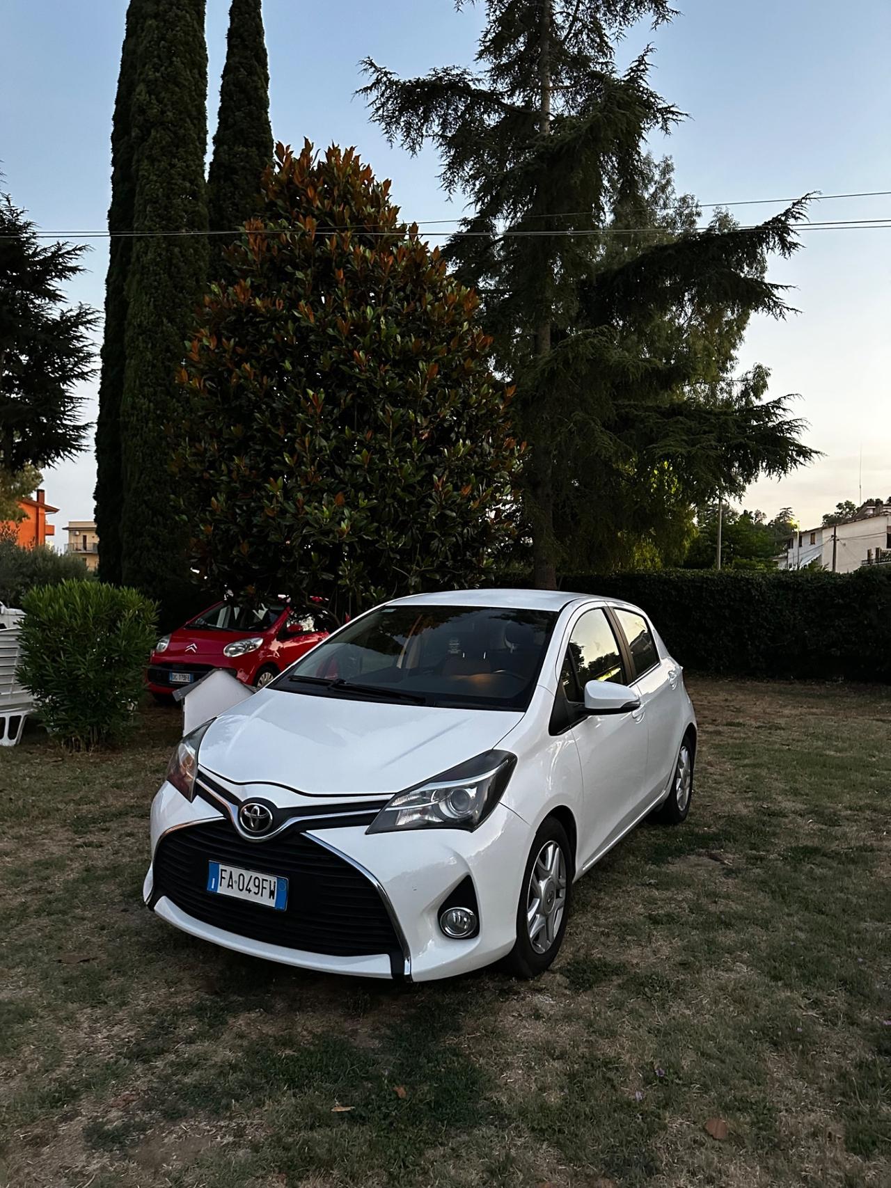 Toyota Yaris 1.0 5 porte Active UNICO PROPRIETARIO