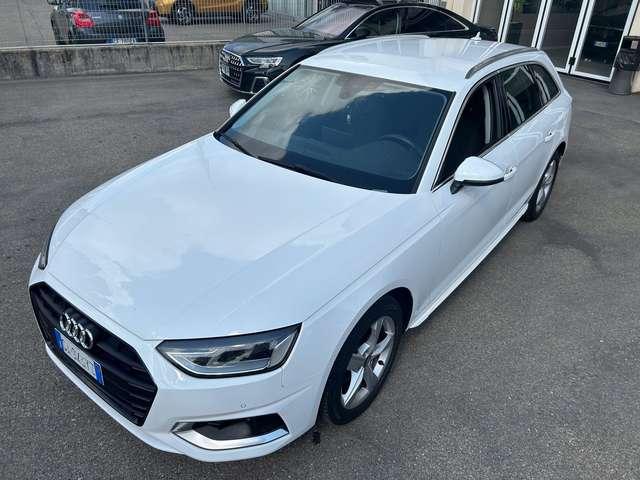 Audi A4 Avant 30 TDI 136 CV S tronic Business Advanced