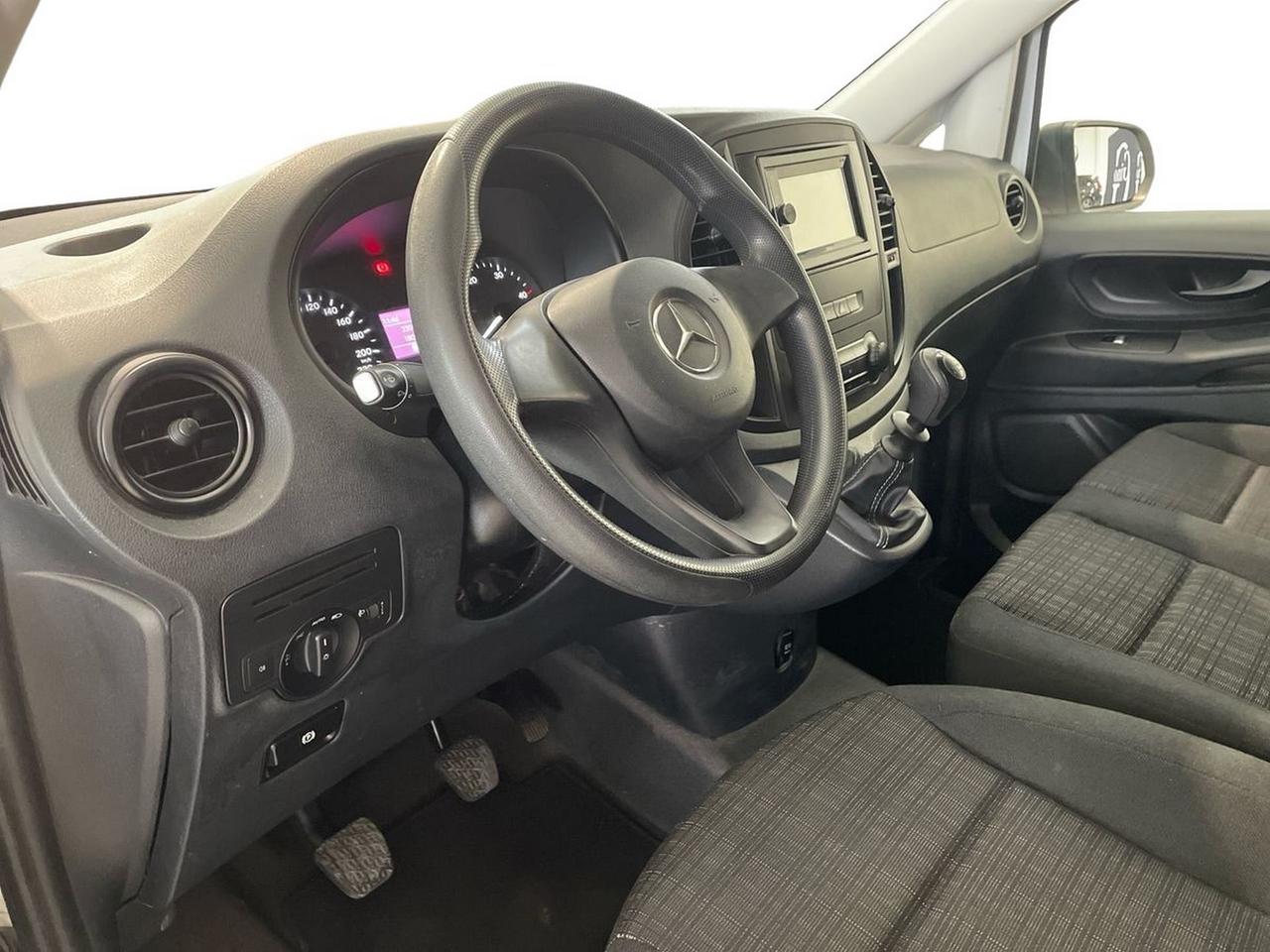 Mercedes-Benz Vito III - vito 114 cdi compact E6