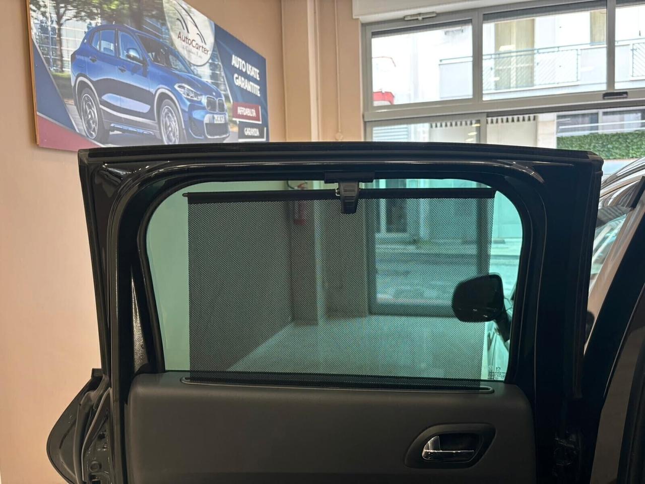 Peugeot 3008 1.6 HDI 120CV **TETTO*CAMBIO AUTOMATICO