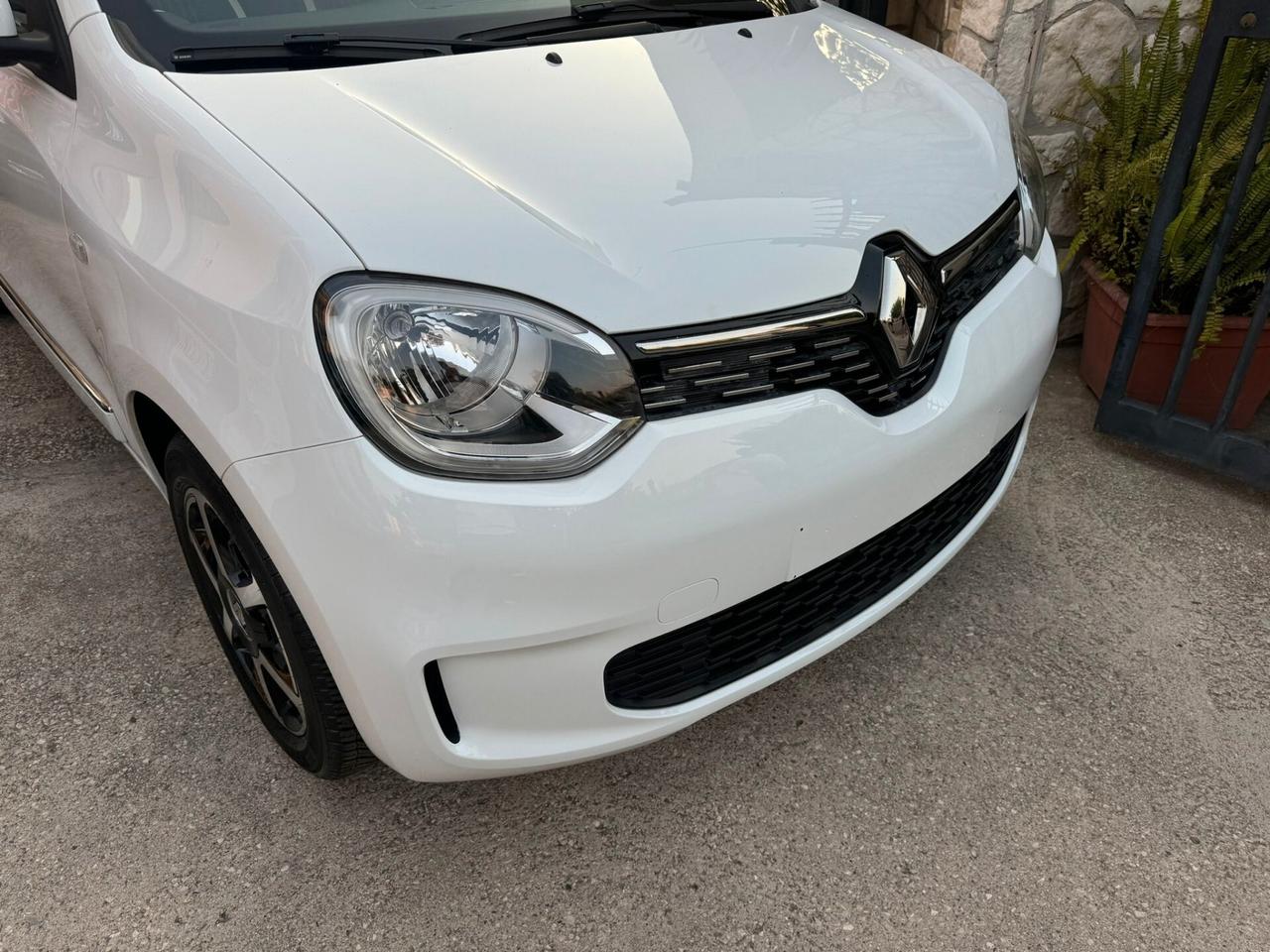 Renault Twingo TCe 95 CV EDC Intens