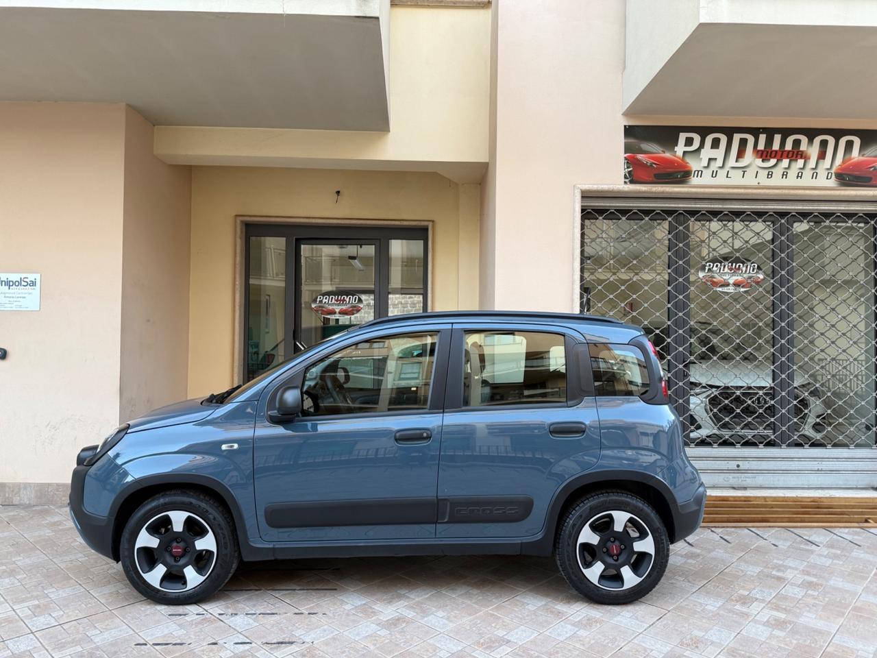 Fiat Panda 1.0 FireFly S&S Hybrid City Cross