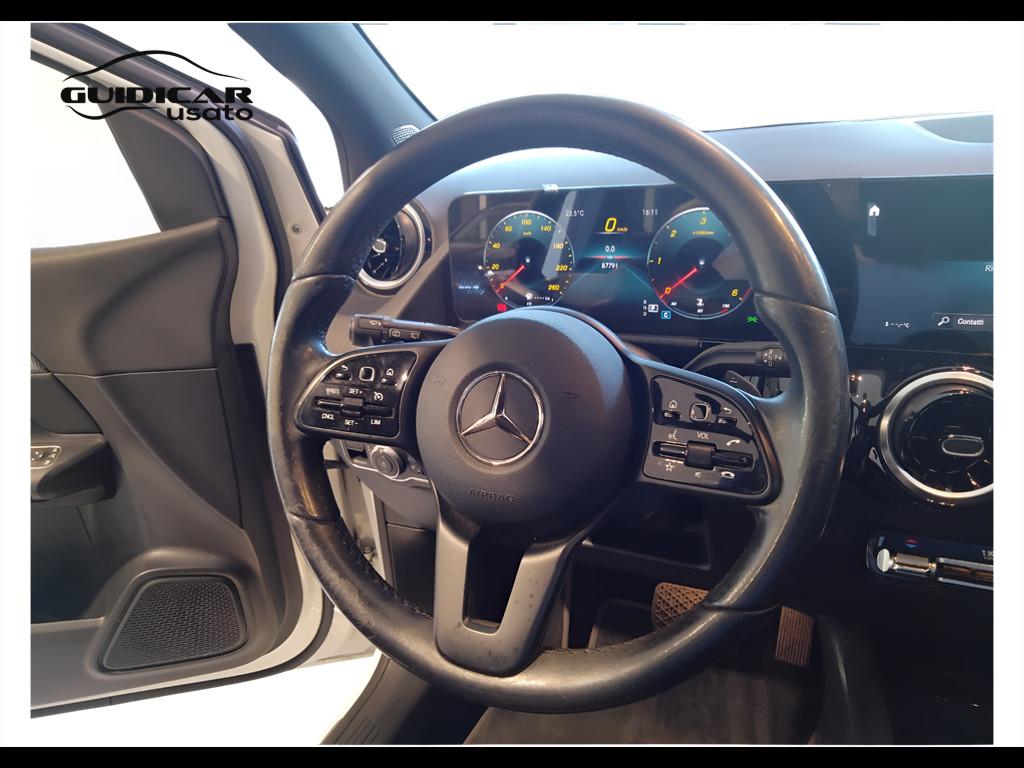 Mercedes-Benz Classe B - W247 2018 - B 180 d Sport Plus auto