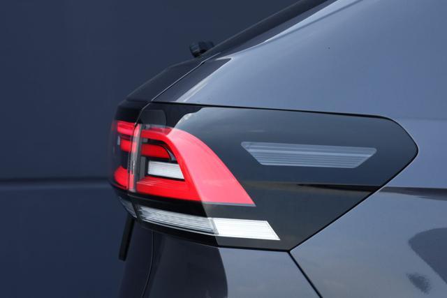 VOLKSWAGEN Taigo 1.0 TSI Prezzo Netto 110 CV R-Line