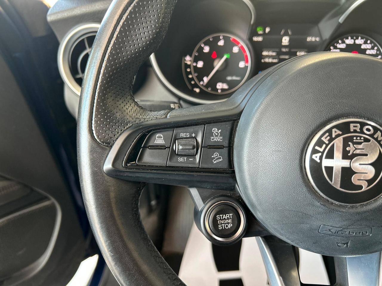 Alfa Romeo Stelvio 2.2 Turbodiesel 160 CV AT8 RWD Business
