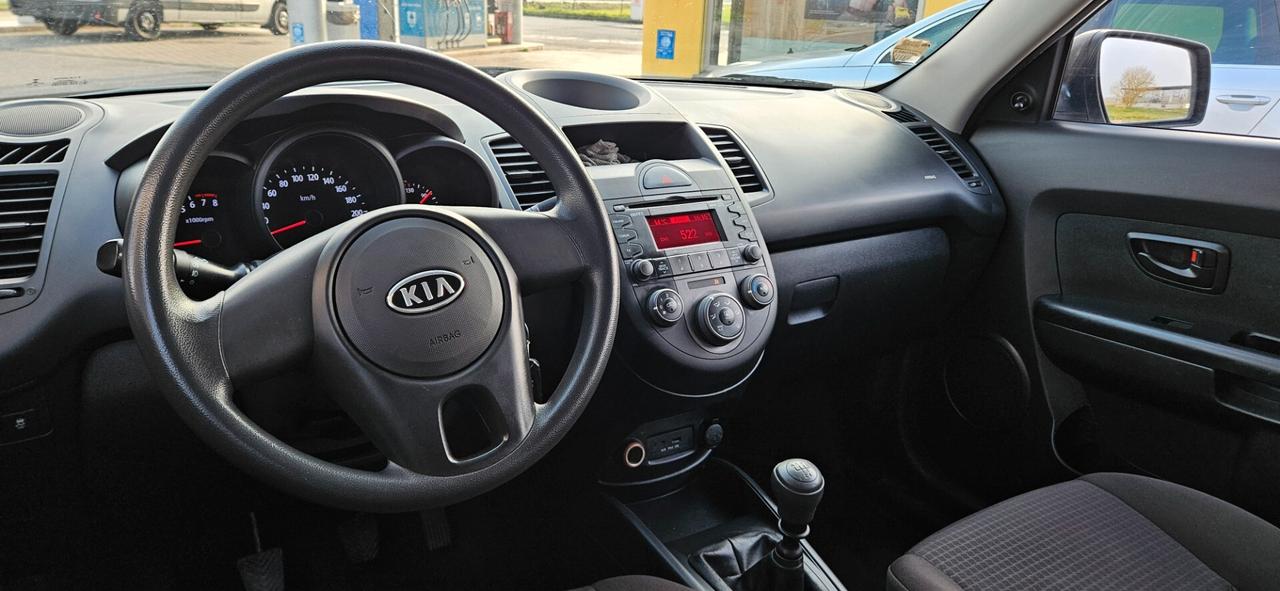 Kia Soul 1.6 CVVT Active